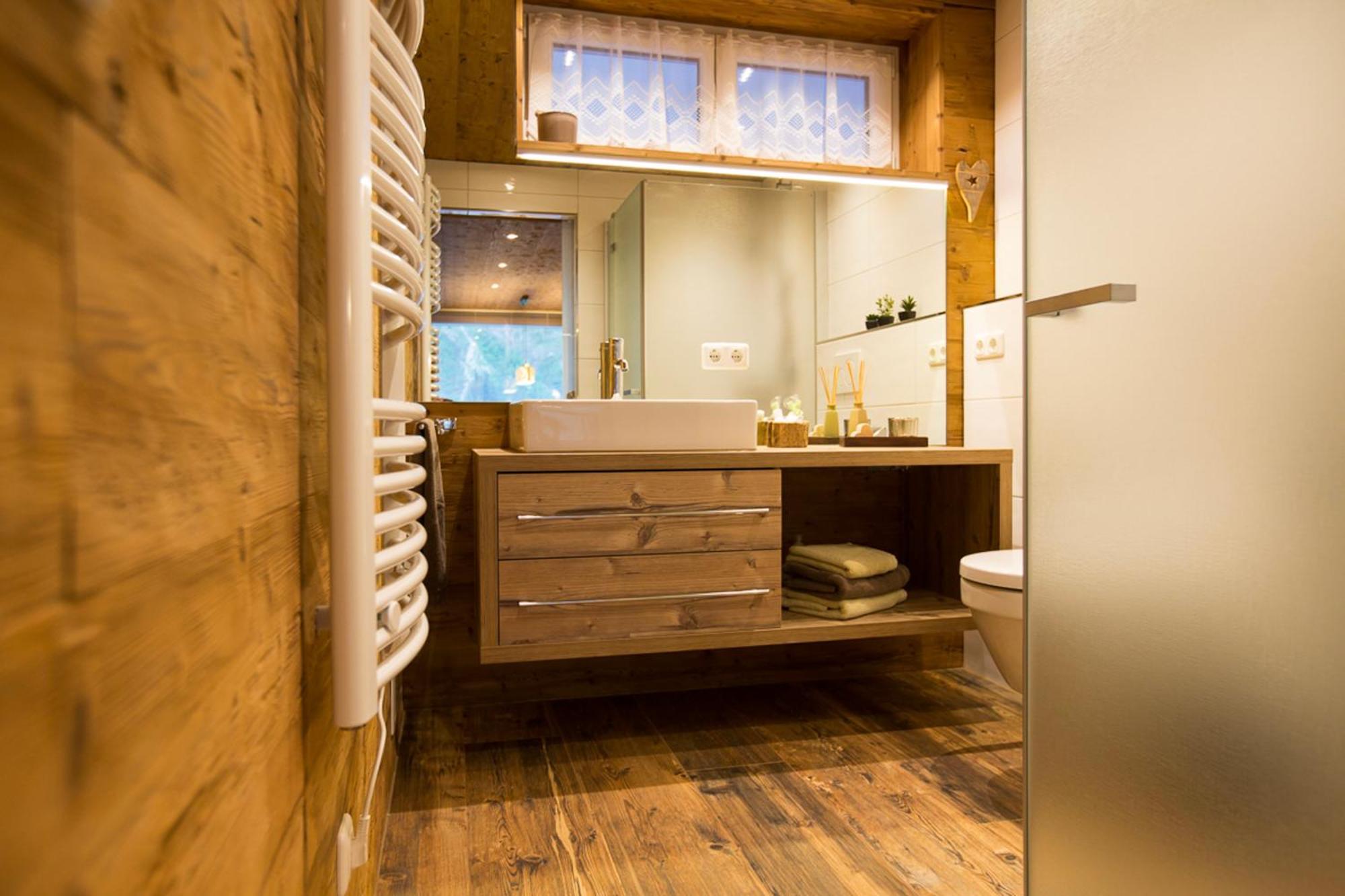 Damuelser Holzhus Apartment ภายนอก รูปภาพ